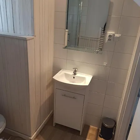 Domek Caloroczny Pod Dworem Wola Kalinowska Exterior foto